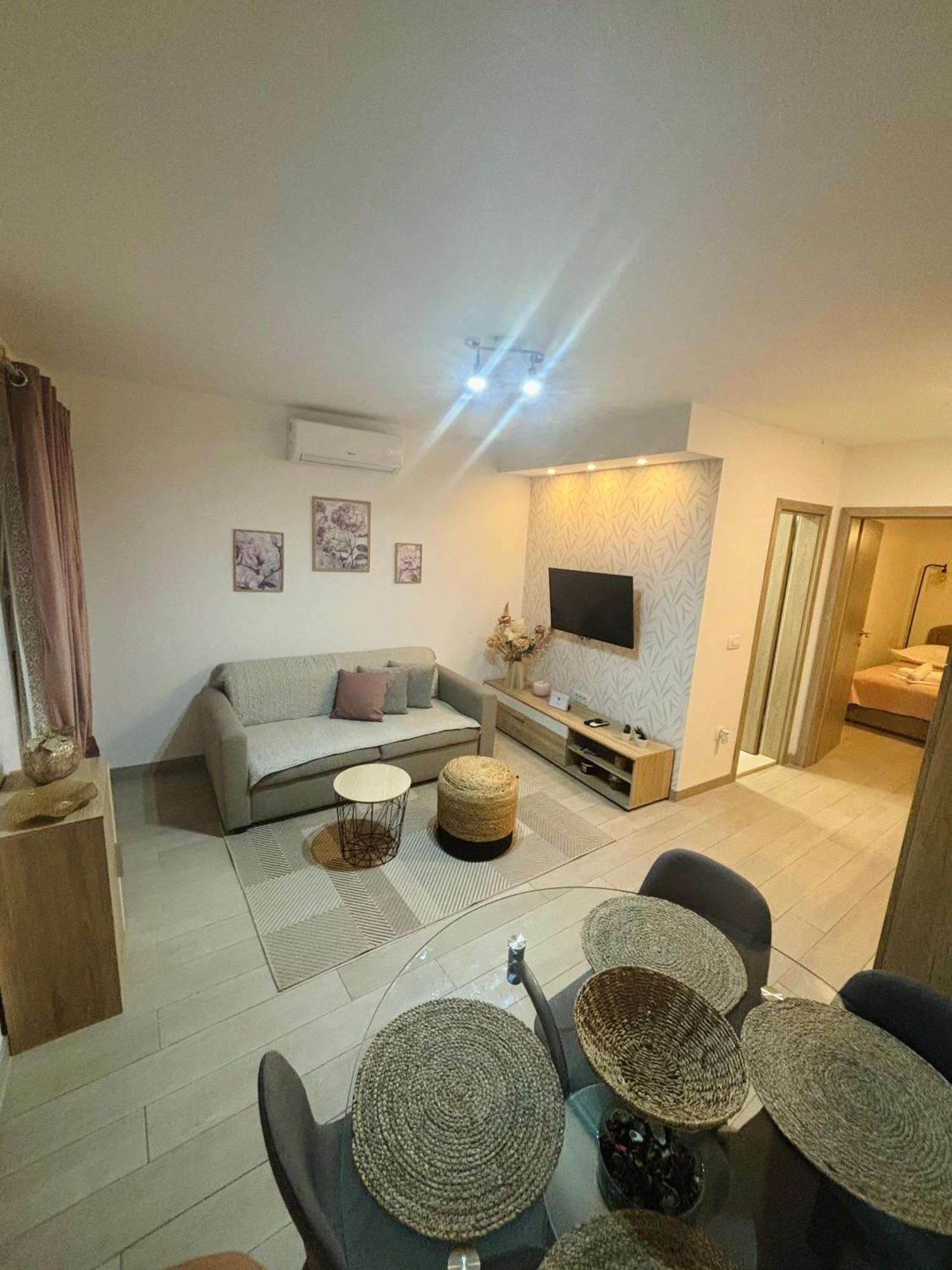 Apartman Onavi Makarska Exterior photo